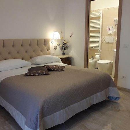Affittacamere Sorrento Ventimiglia Eksteriør billede