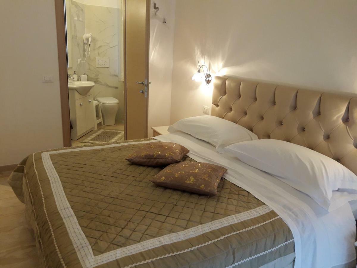 Affittacamere Sorrento Ventimiglia Eksteriør billede